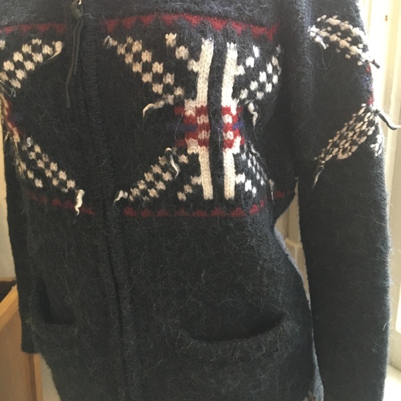 Aritzia TNA sea to sky zipper cardigan - Picture 2 of 6